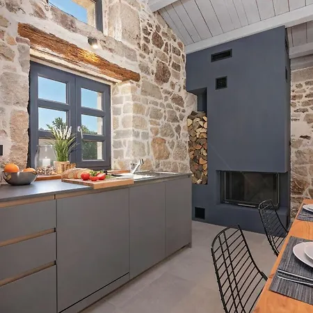 Villa Dvori Comfortable